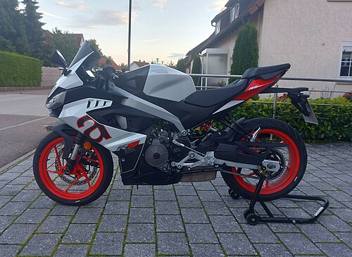Aprilia RS