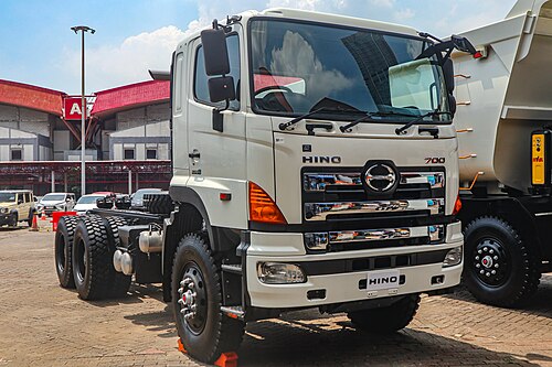 Hino 700 Profia