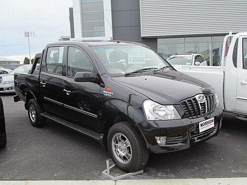 Mahindra Genio